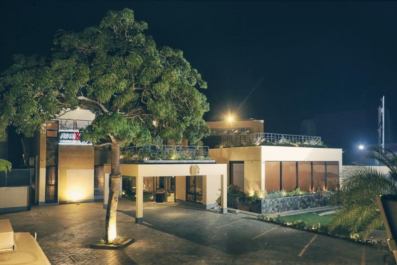 Avari Boutique Multan Luaran gambar